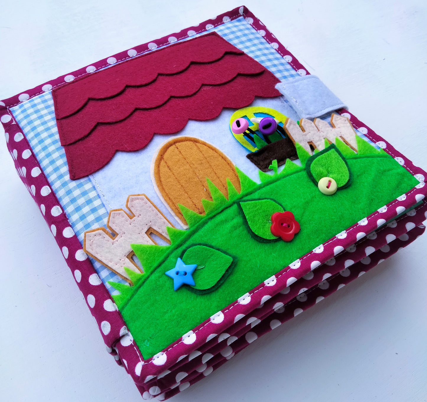 8 active pages Handmade Felt Activity Book Montessori Quite Book for Toddlers