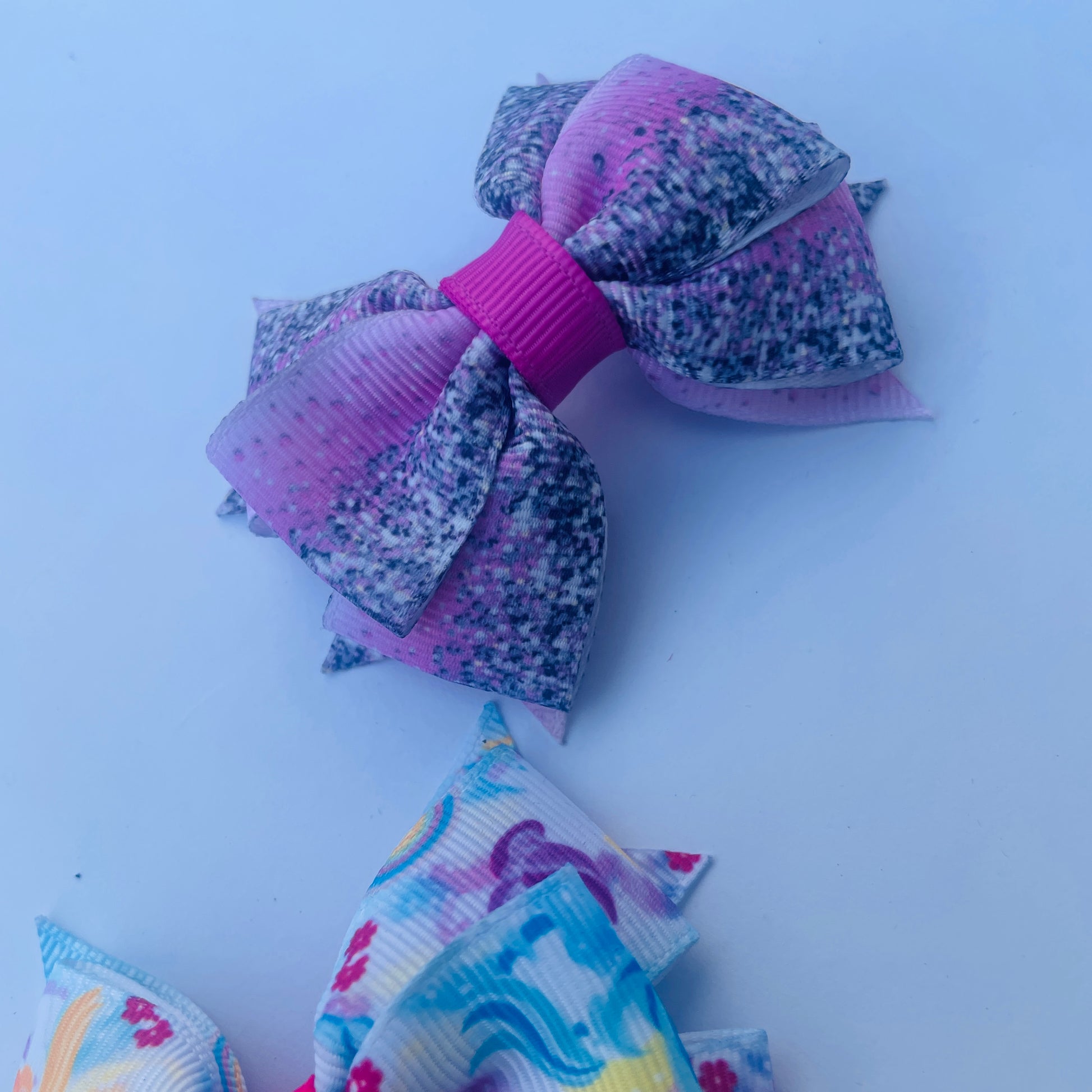 Budget pack of 16 ribbon hair clips – handmade, colourful, free delivery