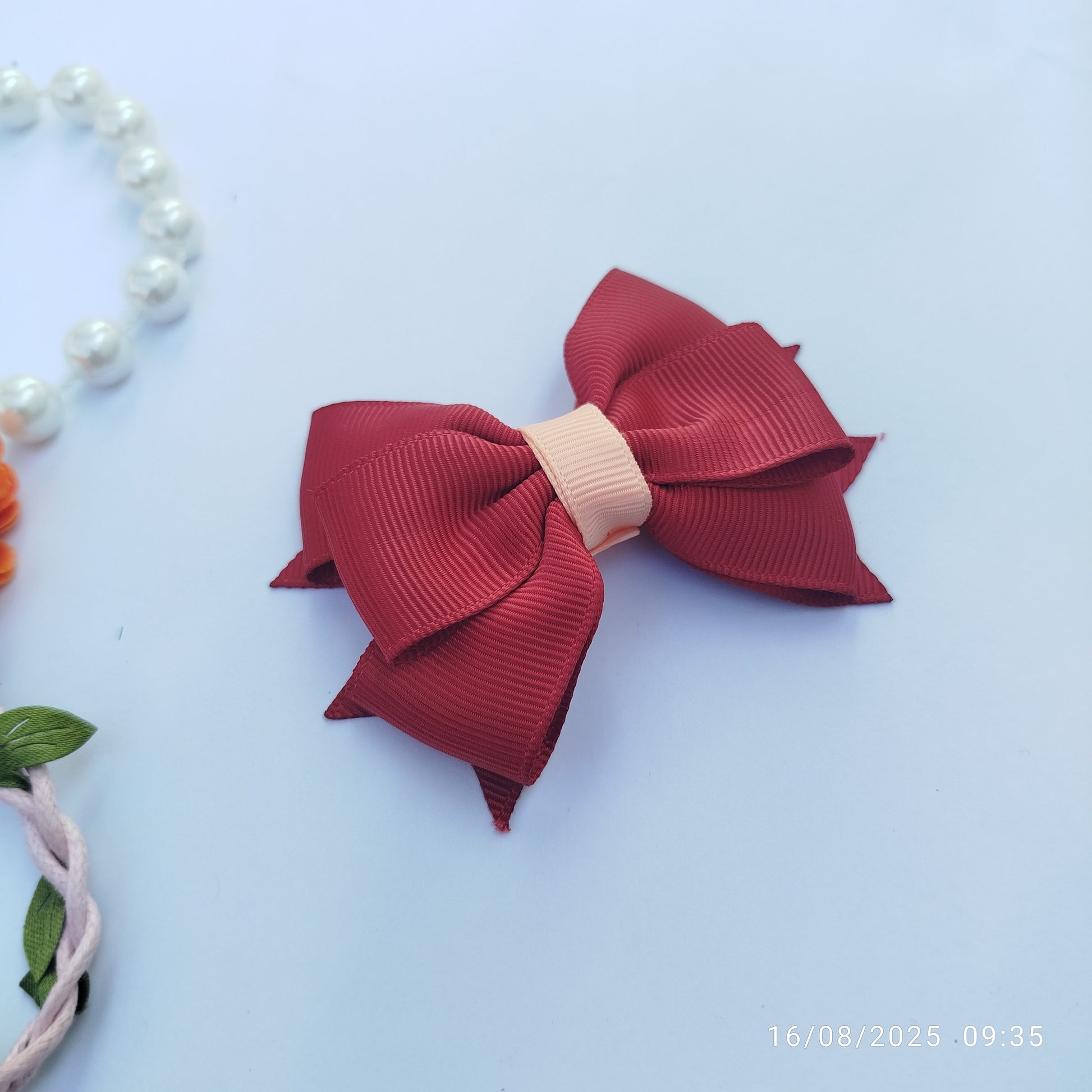 Handmade ribbon bow hair clip in plain color, 6x8cm size, unique high-quality hair accessory, perfect birthday or return gift for girls and women