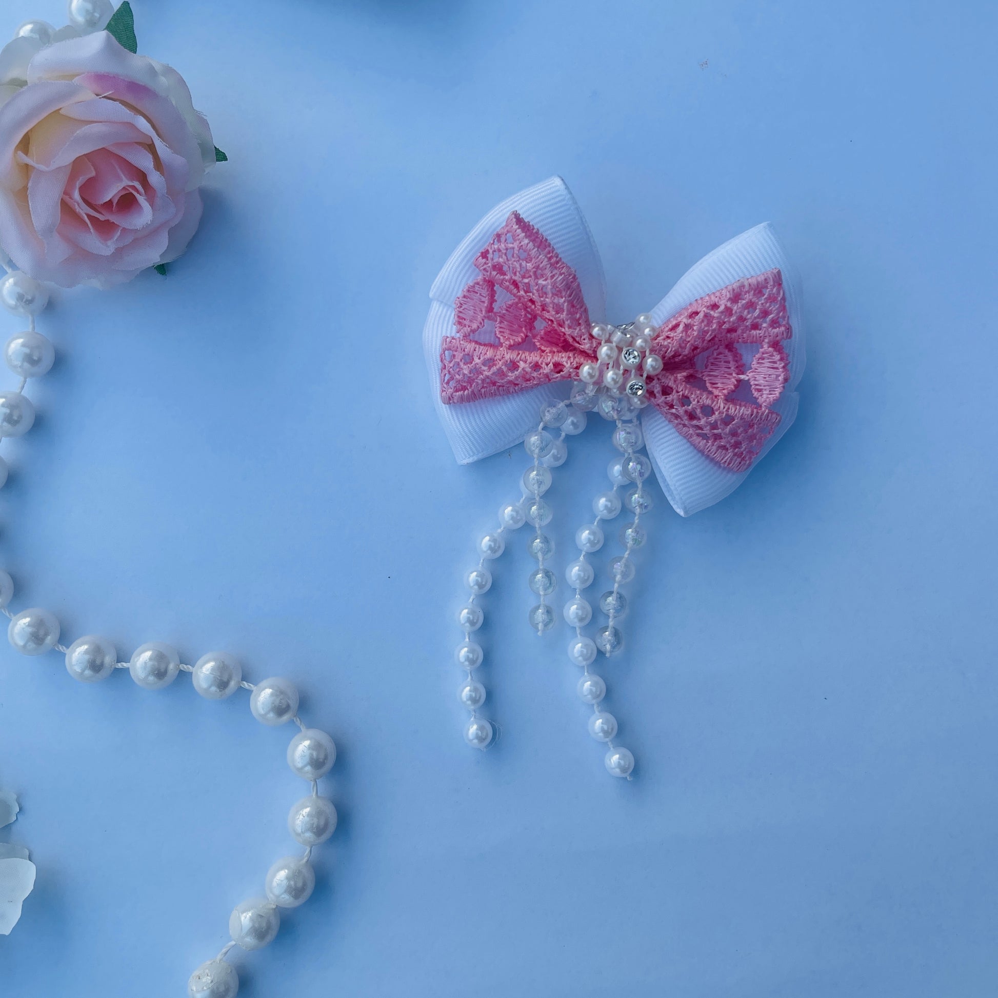 Handmade pink ribbon hair clip, unique design, girls’ accessory, gift idea, high-quality hair clip