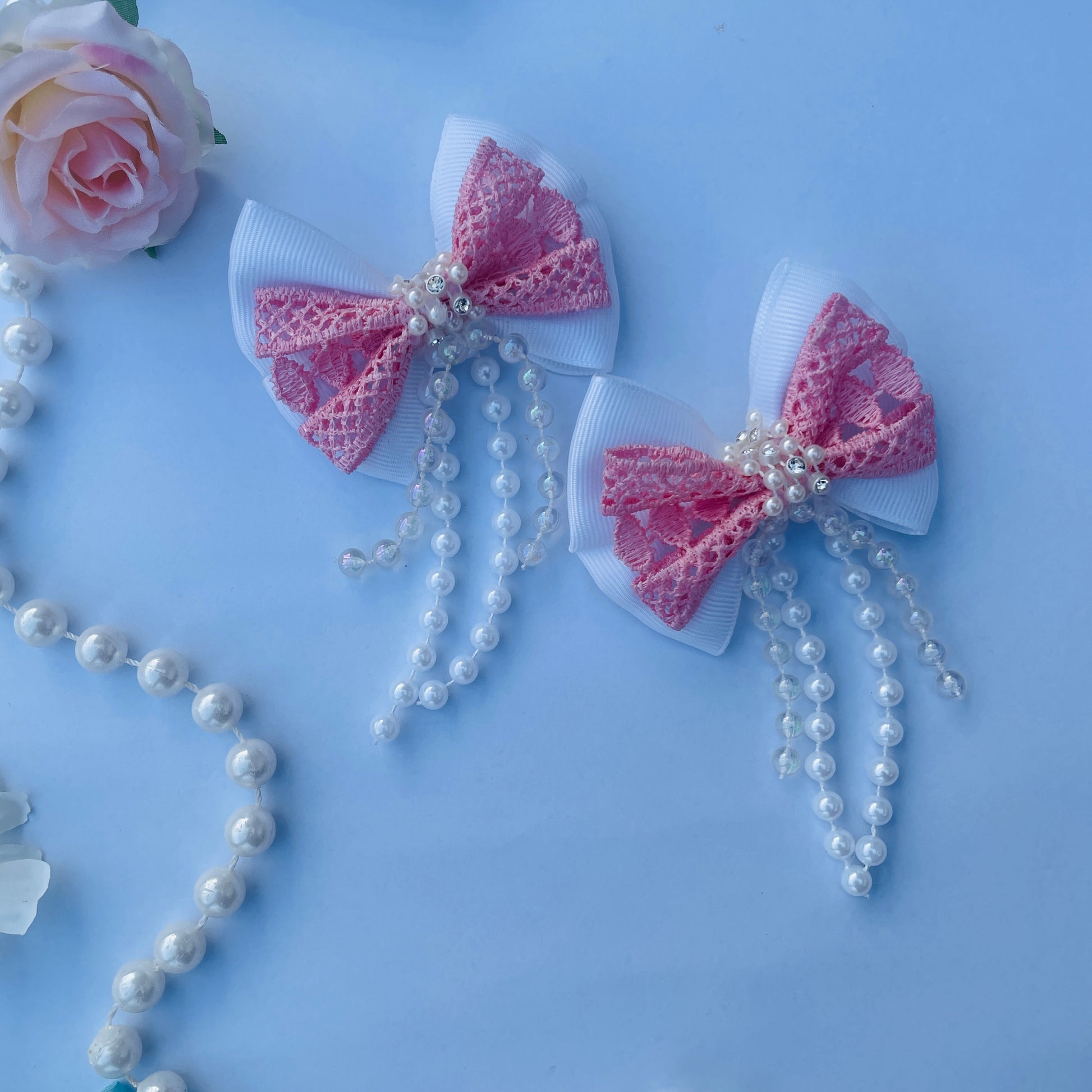 Handmade pink ribbon hair clip, unique design, girls’ accessory, gift idea, high-quality hair clip